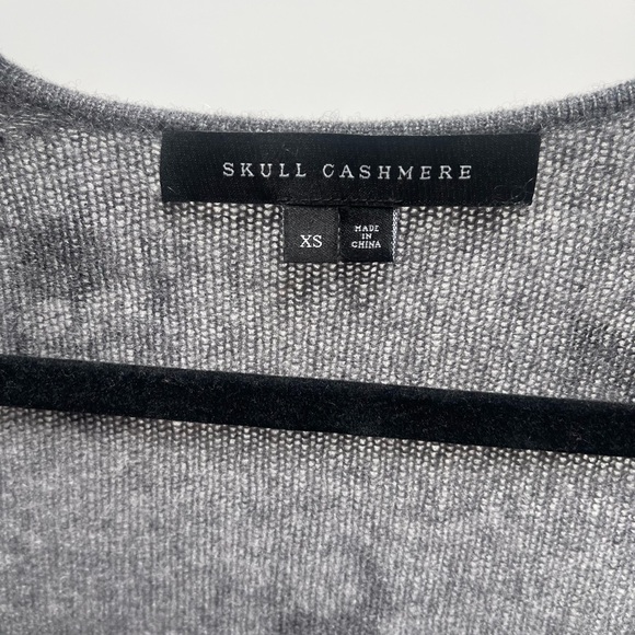 Skull Cashmere XS sweater - Picture 3 of 6